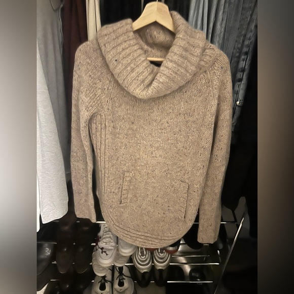 Cynthia Rowley Wool Blend Turtleneck | Size: Medium | Colour: Brown/Multi - Picture 2 of 4
